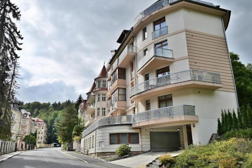 Krizikova 4 Apartment Karlovy Vary Exterior foto