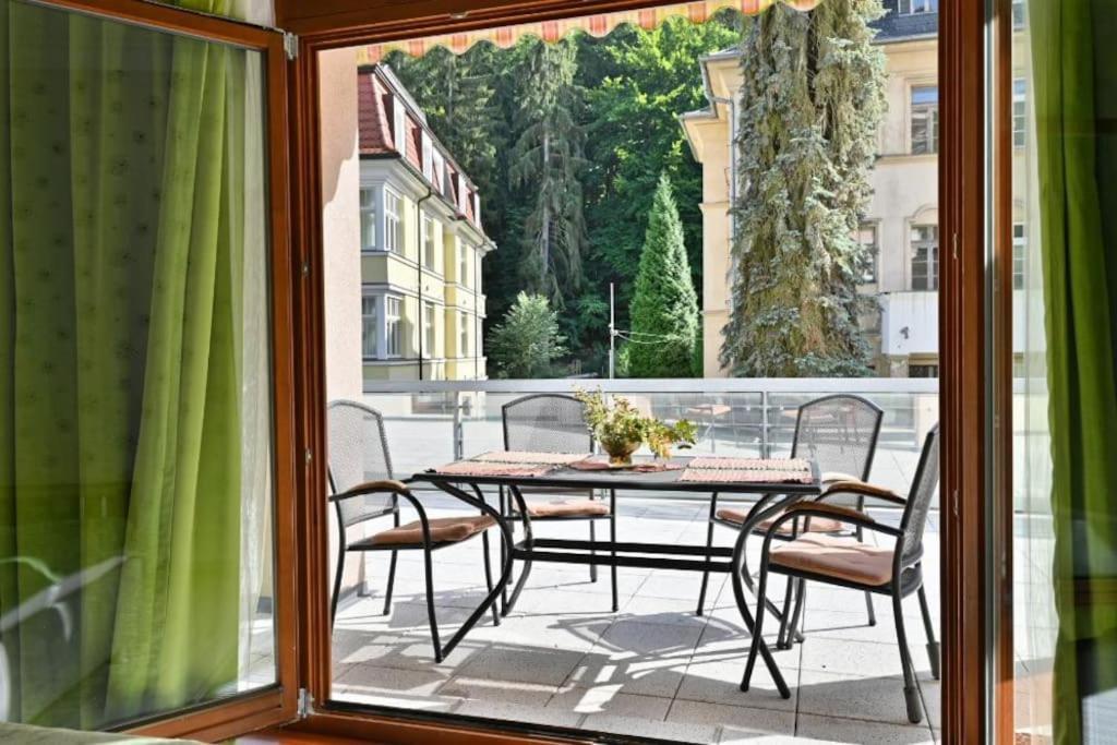 Krizikova 4 Apartment Karlovy Vary Exterior foto